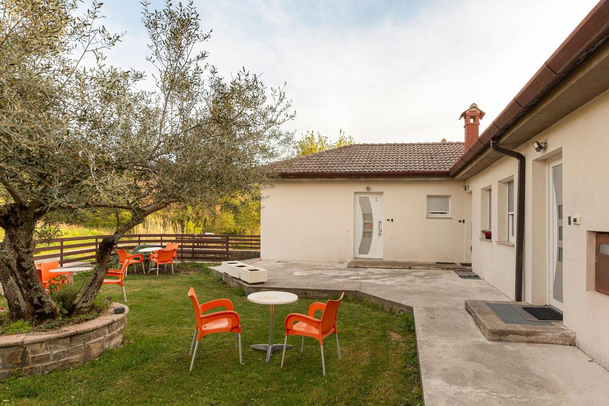 Apartments Souranded By Forest With Sea View Копер Екстер'єр фото